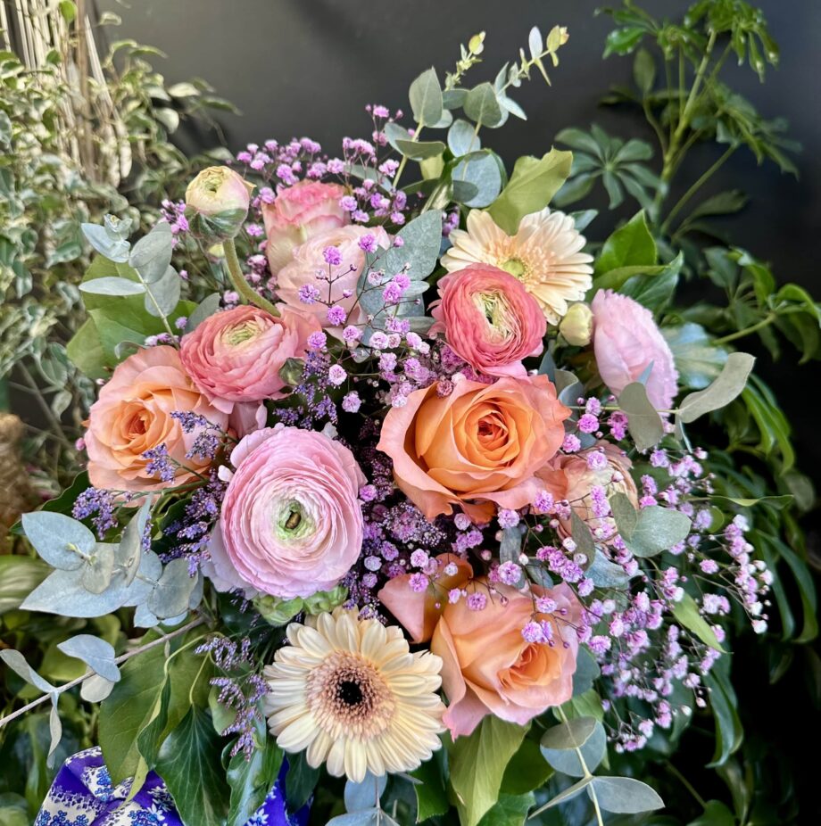 Fleuriste a craponne, fleuriste pour les entreprises, fleuriste a brindas, fleuriste a saint genis les ollierres, fleuriste pour les obseques a craponne, fleuriste aux entreprises dans l'ouest lyonnais